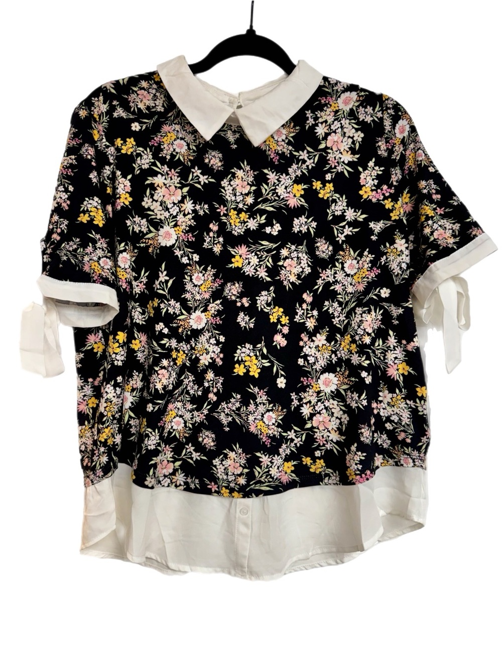Faith and Joy Black Floral Collared Blouse with White Trim